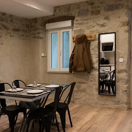 1 Appartement Ou Chambres Privees En Centre Ville Choisissez Une Option Bonneville Exterior foto