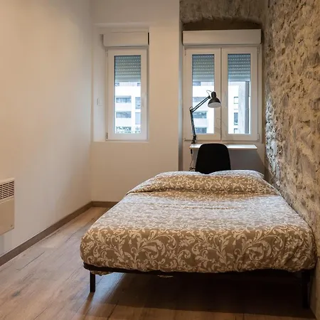 1 Appartement Ou Chambres Privees En Centre Ville Choisissez Une Option Bonneville Exterior foto