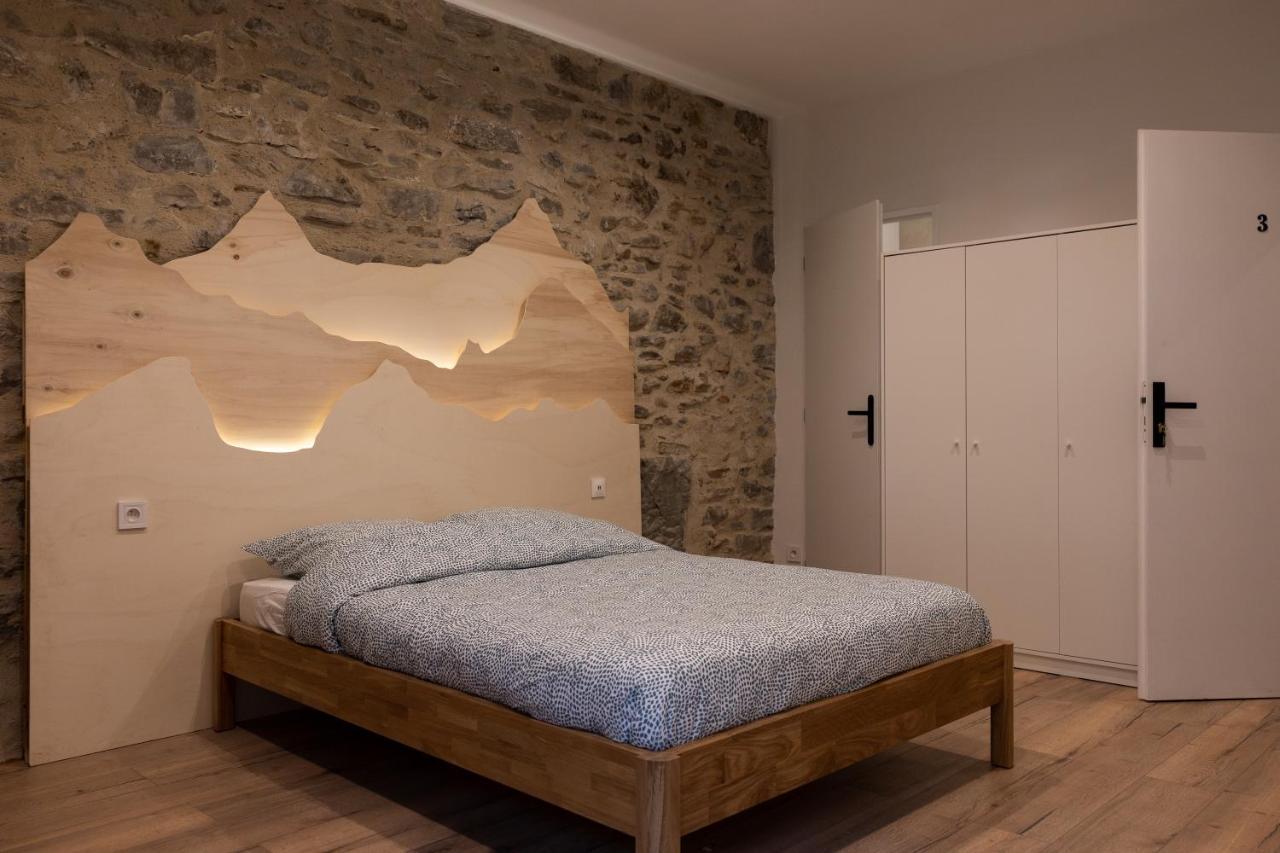 1 Ou Privees En Centre Choisissez Option *